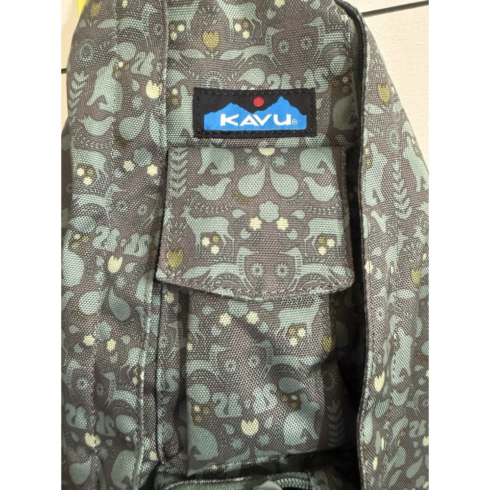 Kavu Rope Sling Crossbody Bag Special Edition Forest Folklore Green Animals NWT - Picture 3 of 5